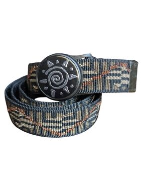 Vintage 90s Orbit Belts Woven Twist Lock Belt With Southwestern Sun | 40"